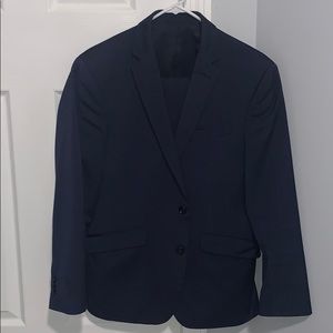 Kenneth Cole Reaction 2 piece suit